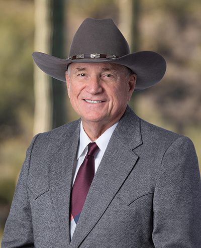 Cave Creek Mayor Robert Morris